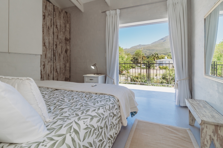 4 Bedroom Property for Sale in Fernridge Western Cape